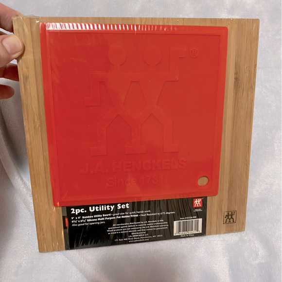 Zwilling J.A. Henckels 2ps. Utility set - Picture 1 of 4